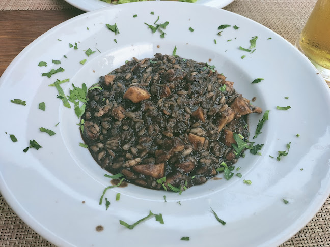 Opinii despre "Kuzina" grill & pizza în Zadar - Gastronomija i ugostiteljstvo