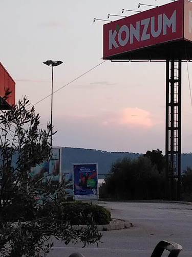 "caffe bar One" - Gastronomija i ugostiteljstvo