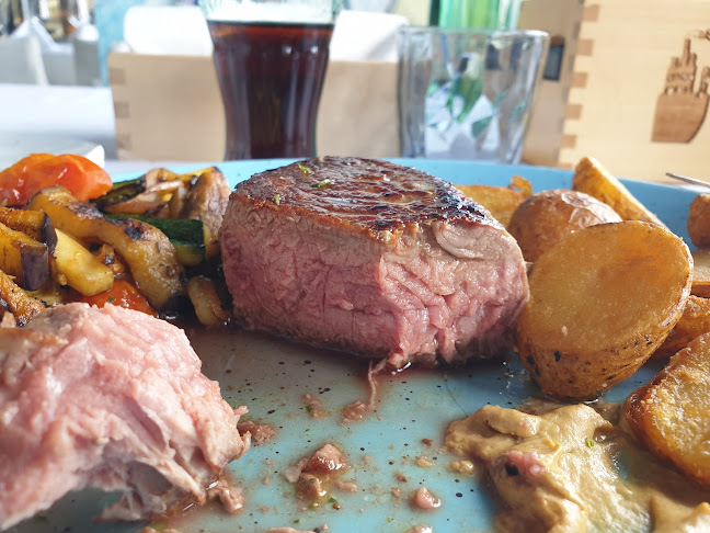 Bistro Yacht club - Gastronomija i ugostiteljstvo