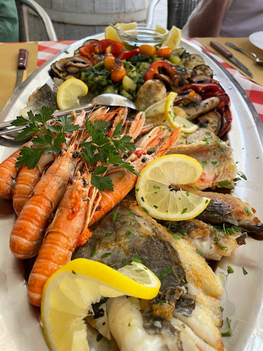 Pizzeria Buoni Amici In Piazza Umag - Umag-Umago