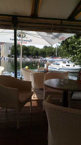 Opinii despre Caffè bar Riva în Zaton - Gastronomija i ugostiteljstvo