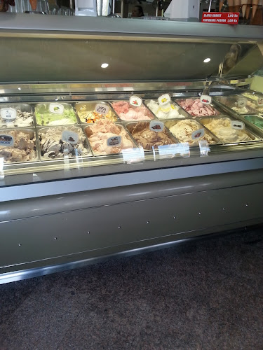 Slastičarnica Aroma(STARA AROMA) since 1923 - Gastronomija i ugostiteljstvo