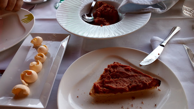 Restoran Zlatni - Gastronomija i ugostiteljstvo