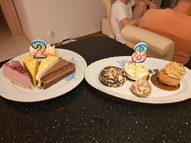 Oš Kolač - Artisan Cakes and Pastries - Gastronomija i ugostiteljstvo