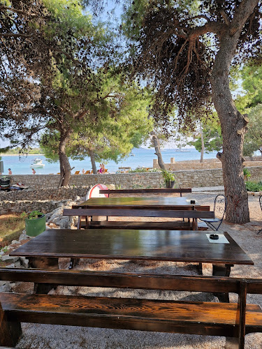 Konoba Krknjaši - Gastronomija i ugostiteljstvo