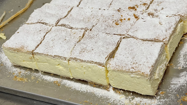 Opinii despre Pekarnica Arena2 Ivana Brlić Mažurenić în Zagreb - Gastronomija i ugostiteljstvo