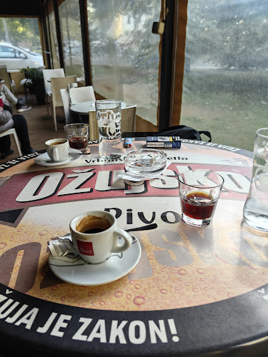 Comentarii opinii despre Internet Bar Graphite