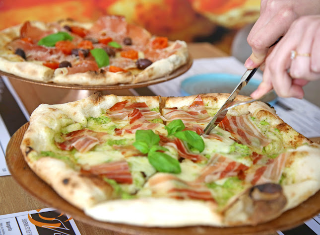 Pizzeria & burger bar Victoria