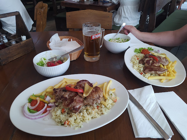 Dominikanski trg 1, 23250, Pag