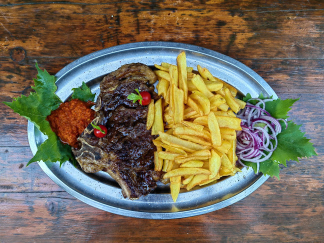 Ul. Lungo mare Svetog Mikule 17a, 51557, Cres