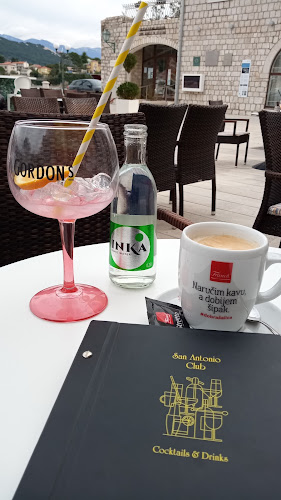 Comentarii opinii despre Caffe bar San Antonio