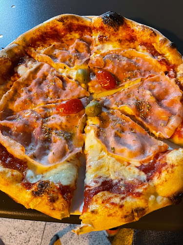 Koka Pizza - Gastronomija i ugostiteljstvo