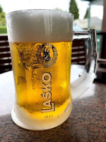 Opinii despre Caffe bar Črleni Lajbek în Križanec - Gastronomija i ugostiteljstvo