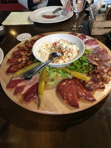 Ul. Nikole Zrinskog 7, 35000, Slavonski Brod