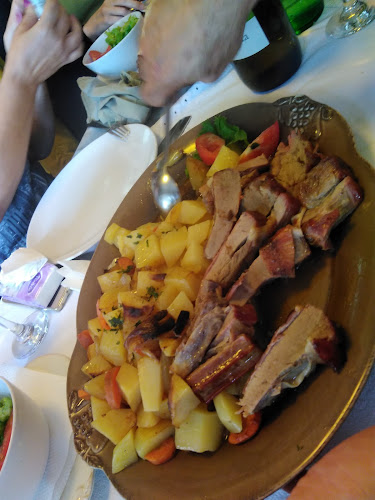 Planinarski dom Kalnik - Gastronomija i ugostiteljstvo