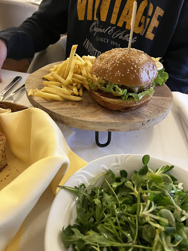 Samoborska pivnica - Restaurant 'Salvator' - Gastronomija i ugostiteljstvo