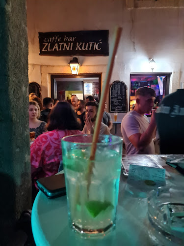 Zlatni Kutić Café Bar - Gastronomija i ugostiteljstvo