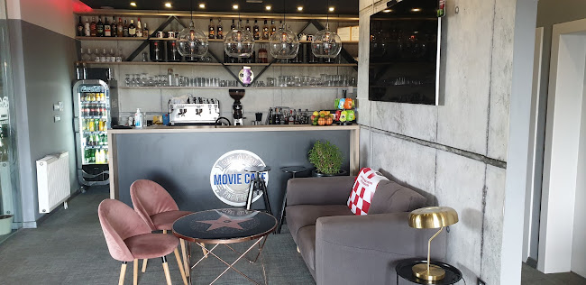 Opinii despre MOVIE Cafe în Slavonski Brod - Gastronomija i ugostiteljstvo