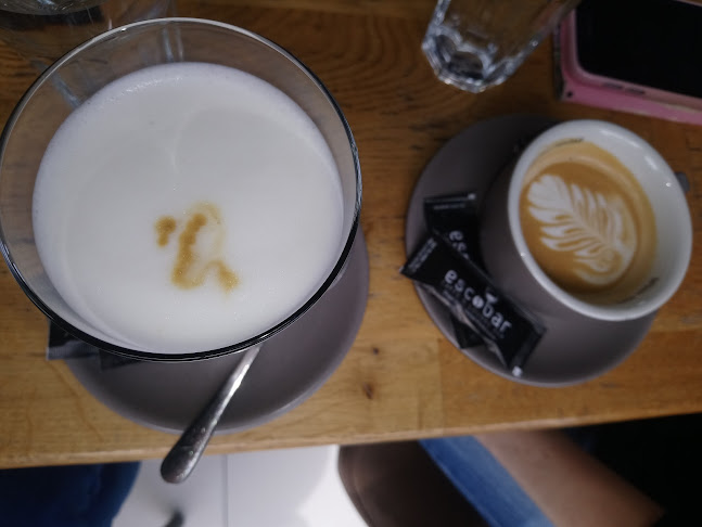 EscoBar caffe&lounge - Gastronomija i ugostiteljstvo