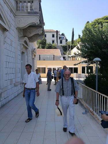 Opinii despre Caffe bar Orka în Dubrovnik - Gastronomija i ugostiteljstvo