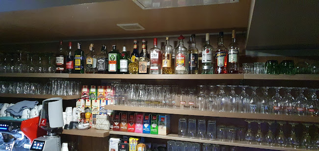 Comentarii opinii despre Caffe Bar Moon