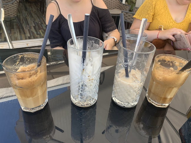 Comentarii opinii despre Queen Elizabeth