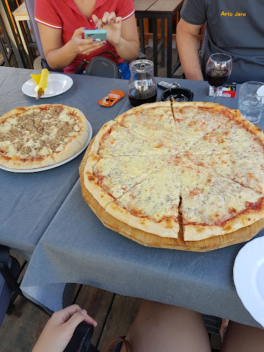 Opinii despre Restaurant Antonio în Posedarje - Gastronomija i ugostiteljstvo