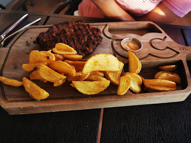 OX Steaks, Grill & Burgers - Gastronomija i ugostiteljstvo