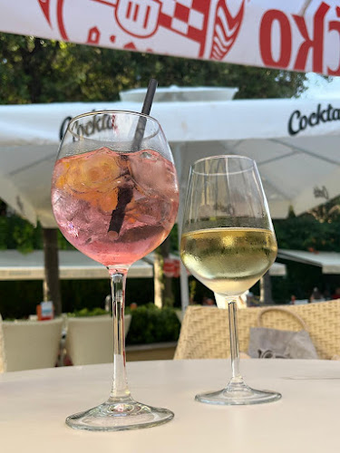 Caffe Bar "Van" Dubrovnik - Gastronomija i ugostiteljstvo