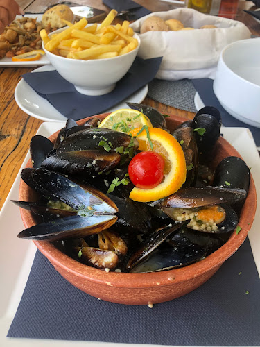 Opinii despre Reflektor - Murter în Murter - Gastronomija i ugostiteljstvo