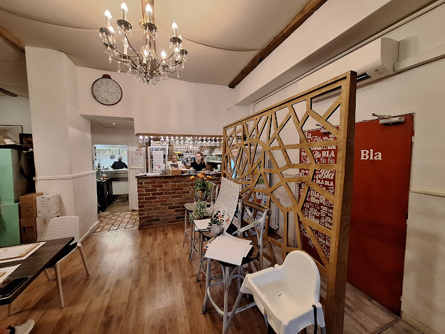 Mlinovi ul. 85A, 10000, Zagreb