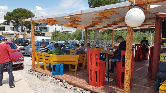 Comentarii opinii despre Beach bar Calafuria