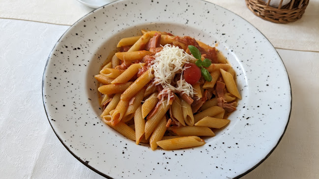 Restoran Cimplet - Gastronomija i ugostiteljstvo