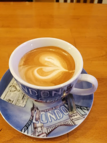 Caffe Bar " History " Klana