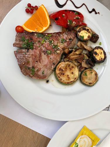 Restaurant Torre Fleisch- u. Fischgerichte, Pasta, Risotto - Gastronomija i ugostiteljstvo