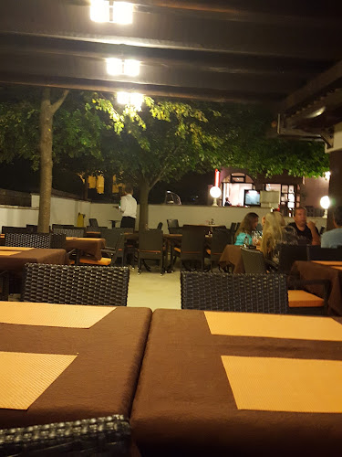 Lapad Restaurant - Gastronomija i ugostiteljstvo