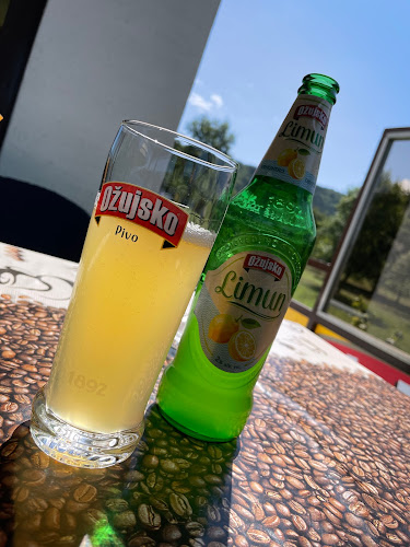 Vivoze ul. 10B, 53220, Otočac