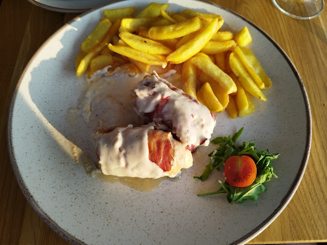 Toć 1, 21223, Okrug Gornji