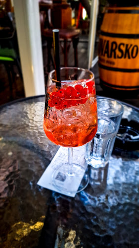 Viva Caffe Do Brasil - Gastronomija i ugostiteljstvo