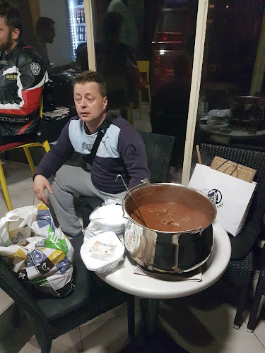 Opinii despre Caffe Bar Venus în Karlovac - Gastronomija i ugostiteljstvo