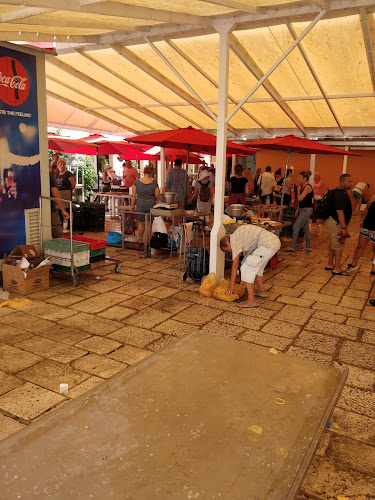 Gradska ribarnica (Peškarija)