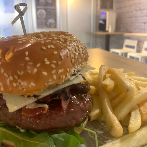 Pek-Pek food Zmijavci-Bublin - Gastronomija i ugostiteljstvo