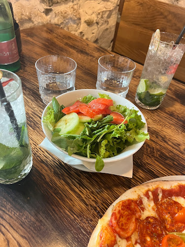 Ul. Majstora Radovana 2, 21000, Split