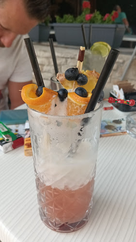 Caffe bar Nebeski - Gastronomija i ugostiteljstvo