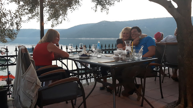 Konoba Nando - Gastronomija i ugostiteljstvo