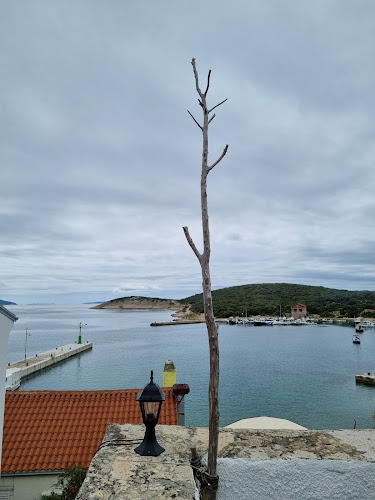 Konoba Kastel - Gastronomija i ugostiteljstvo