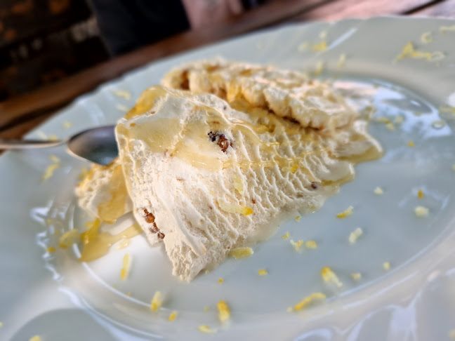 Opinii despre Konoba Oprtalj în Oprtalj - Gastronomija i ugostiteljstvo