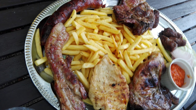 Opinii despre Pekara Pirovac în Pirovac - Gastronomija i ugostiteljstvo