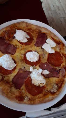 Opinii despre The Bricks restaurant în Našice - Gastronomija i ugostiteljstvo