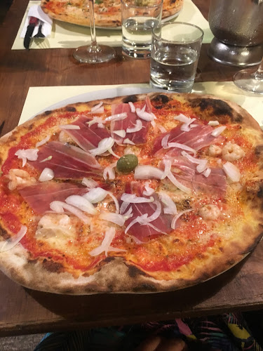 Nona Darinka - Gastronomija i ugostiteljstvo